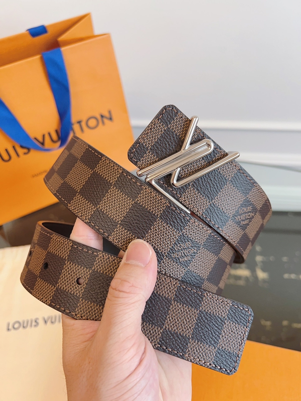 ルイヴィトンベルト側面デザイン